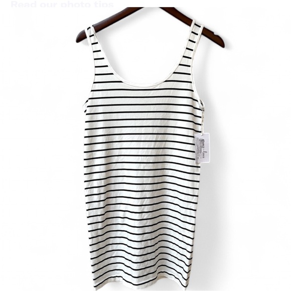 NEW- GRACE & LACE SHORT SLEEVE TANK TOP / ONE SIZE - Picture 1 of 9